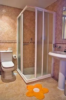 Turísticos Casa De La Borrega * Estepona