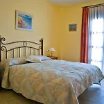 Turisticos Casa De La Borrega דירה אסטפונה