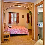 Turisticos Casa De La Borrega דירה אסטפונה
