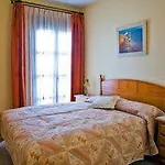Turisticos Casa De La Borrega דירה