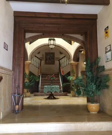 Turísticos Casa De La Borrega Estepona
