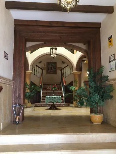 拉波瑞吉旅游公寓 埃斯特波纳