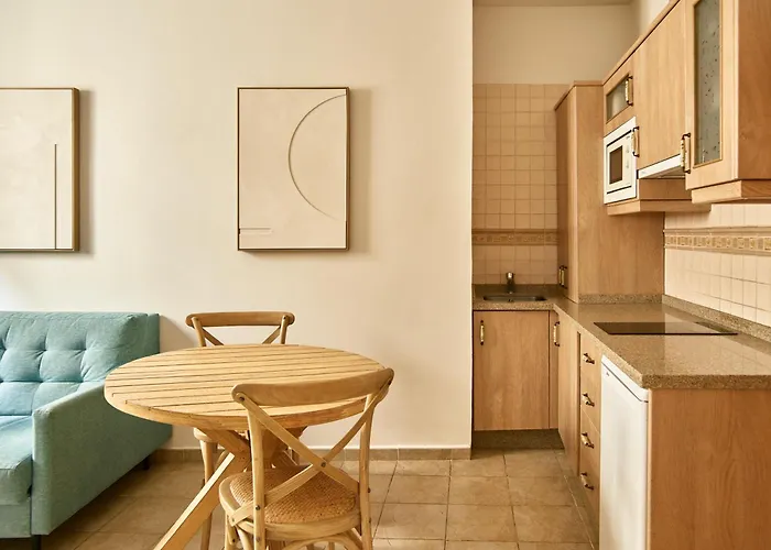 拉波瑞吉旅游公寓